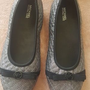 Michael kors girls shoes